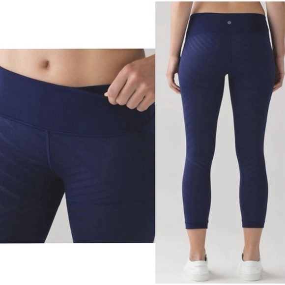 Lululemon Hot Like Agni Crop Full-On Luxtreme Mesh Leggings Black Size 6 EUC - Picture 1 of 6